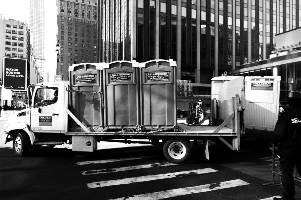 Best Best portable toilet rental  in Moses Lake, WA